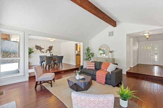 Building Photo - Stylish 3BR Beaverton Ranch w/ RV Parking & Hot Tub