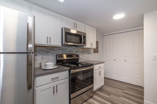 Floorplan - Ivy Hills Living Spaces