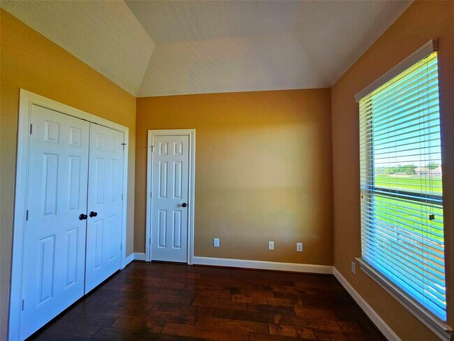 Building Photo - 5434 Faircreek Ln