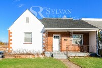 Building Photo - Rest. Relax. Recharge. Home awaits!