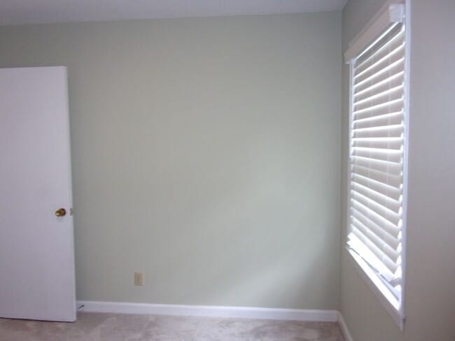 Building Photo - Brick Ranch Home on Large Lot