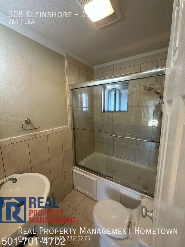 Building Photo - 308 Kleinshore-#3