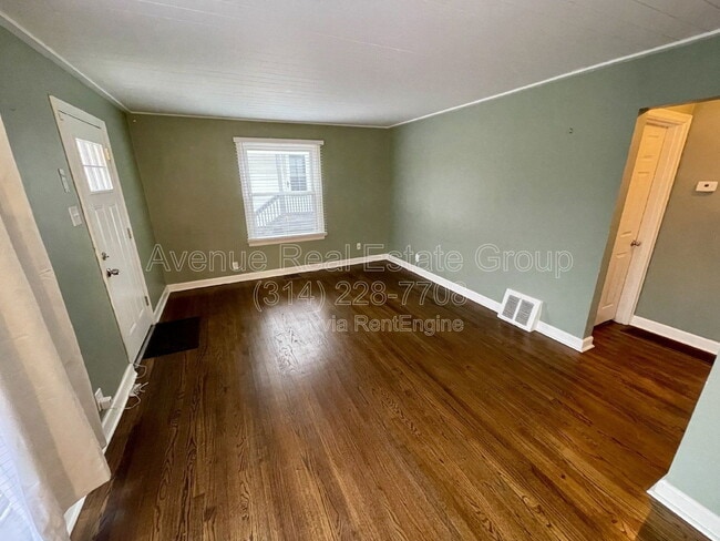 Building Photo - 9526 Big Bend Rd