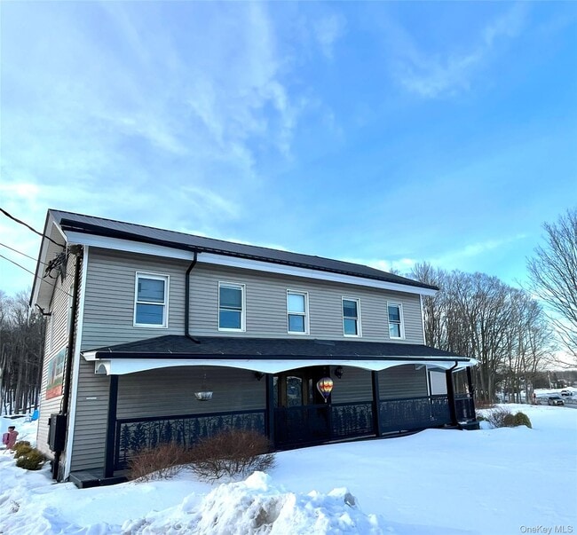 Building Photo - 40 Katrina Falls Rd