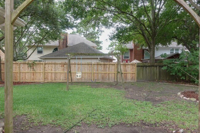 Building Photo - 20735 Spring Rose Dr