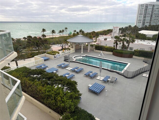 Building Photo - 7330 Ocean Terrace