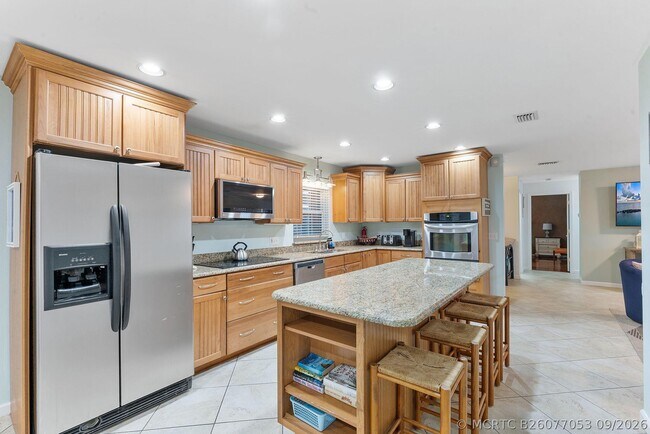 Building Photo - 1577 Thumb Point Dr