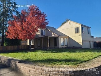 Building Photo - 2768 Rosewood St