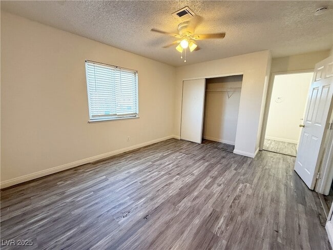 Building Photo - 2353 Exeter Dr