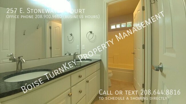 Building Photo - 257 E Stonewater Ct