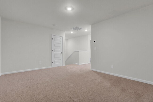 Building Photo - $500 off 1st month's rent!  APPLICATION FEES WAIVED UPON APPROVAL!!!
