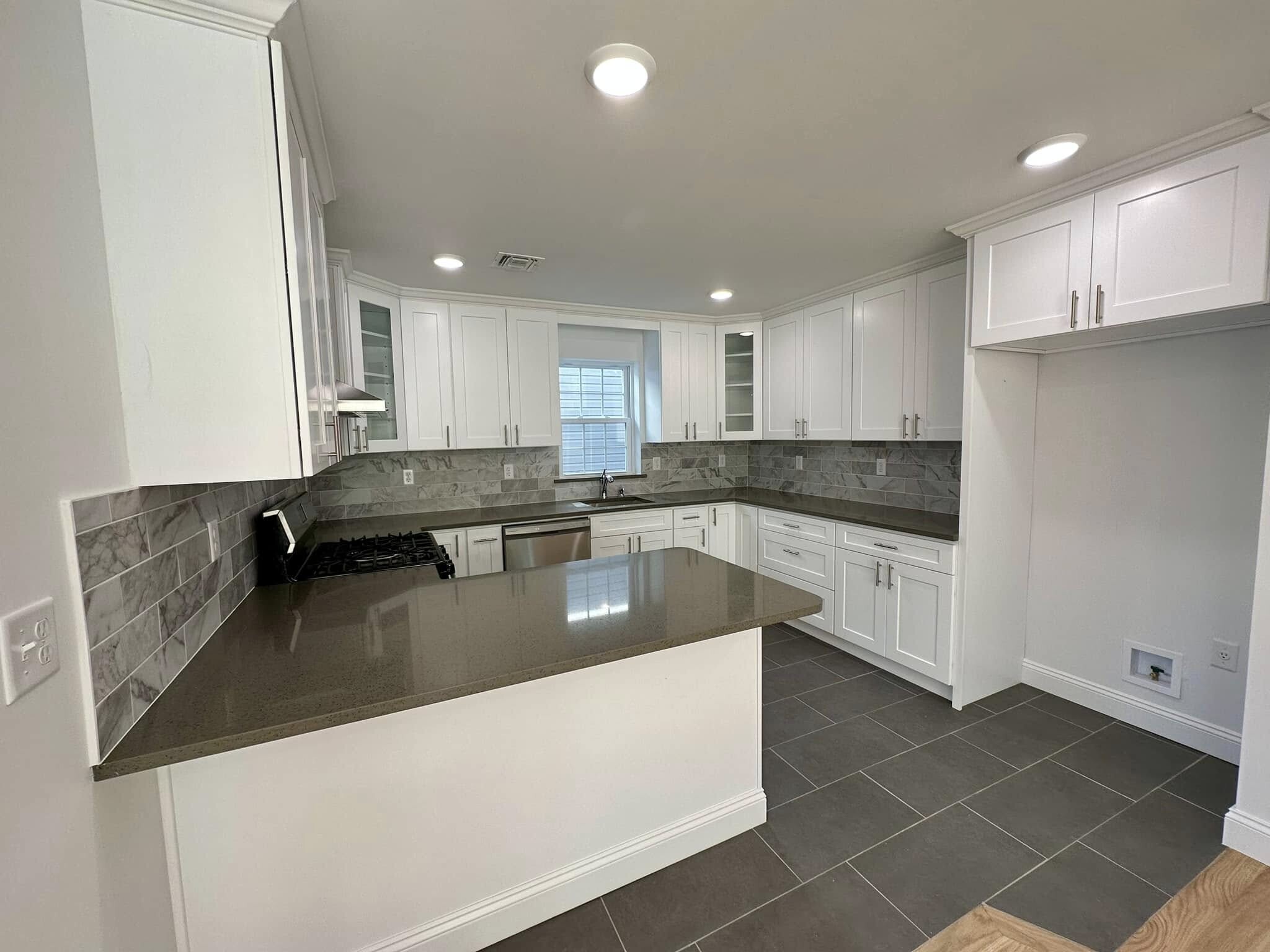 Building Photo - 139 Court St