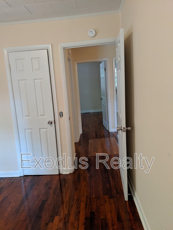 Building Photo - 316 Country Estates Dr