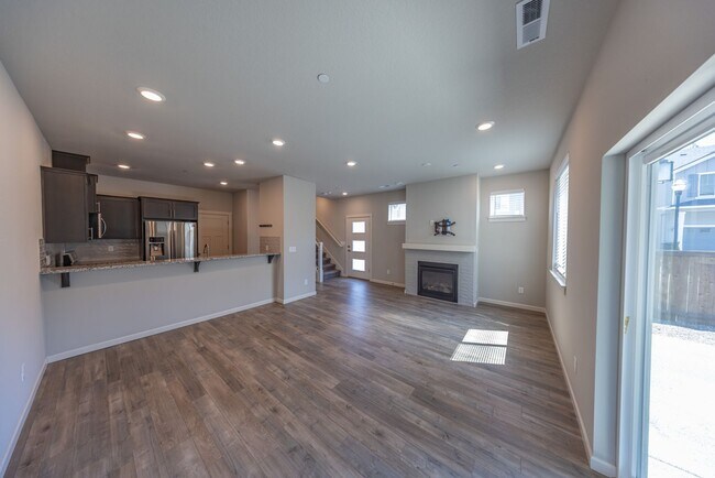 Building Photo - 4255 S Waters Edge Wy