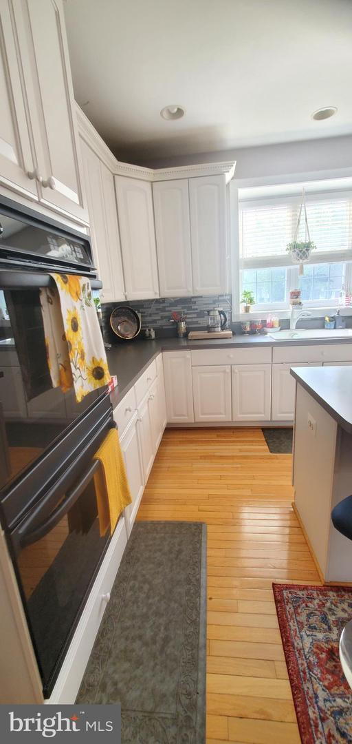 Building Photo - Elegant Colonial Near Parks, Shopping, and Commuter Routes