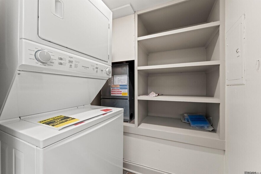 Building Photo - 2045 N 3rd St