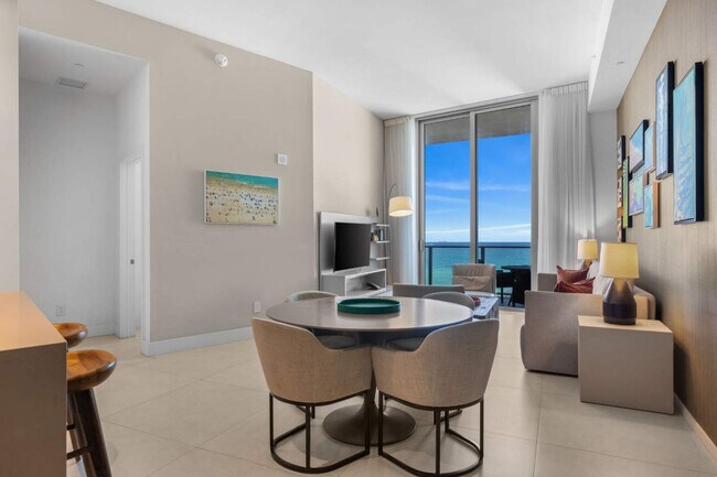 Building Photo - 4111 S Ocean Dr