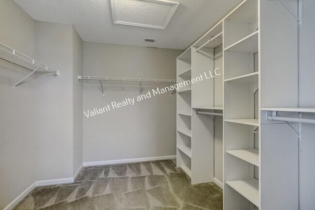 Building Photo - 1823 Tea Olive Ct