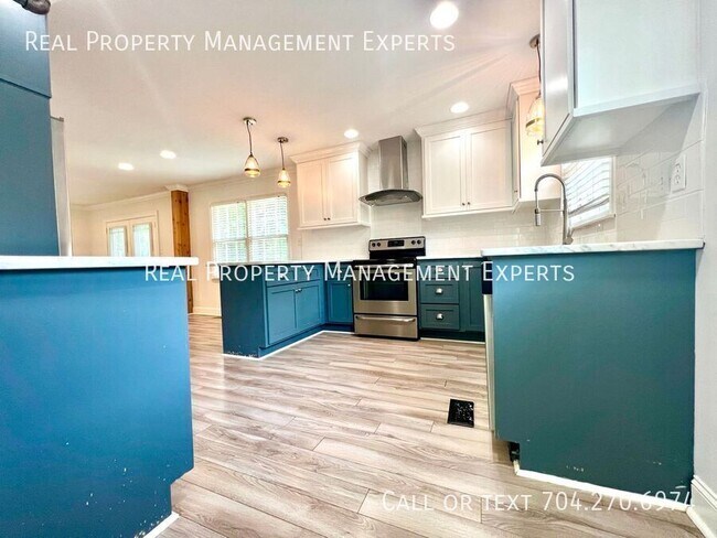 Building Photo - 1415 Jodhpur Ct