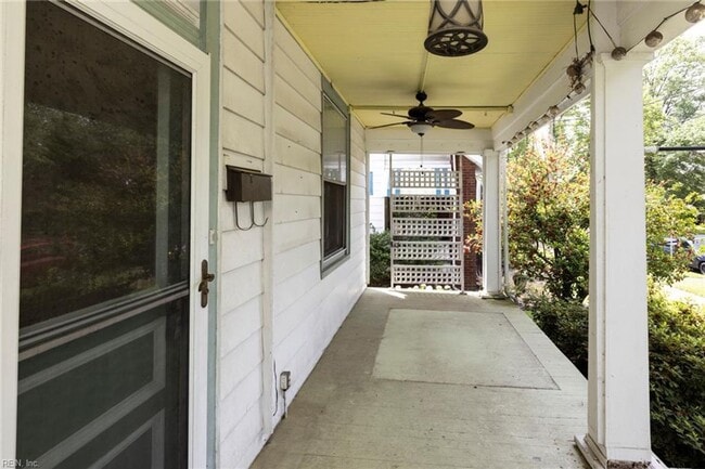 Building Photo - Port Norfolk