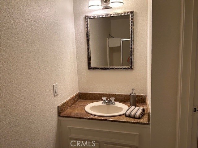 Building Photo - 680 N Ashurst Ct