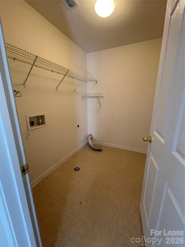 Building Photo - 1505 Niall Ln