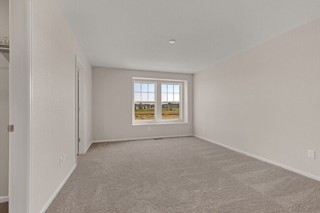 Building Photo - Contemporary 3 bedroom attached residence ...