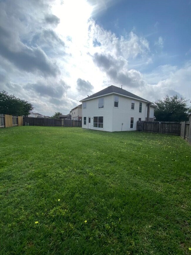 Building Photo - 20834 Indigo River Ln