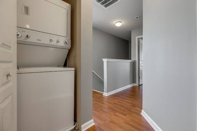 Building Photo - 13606 Calloway Glen Dr