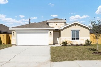 Building Photo - 5004 Oleander