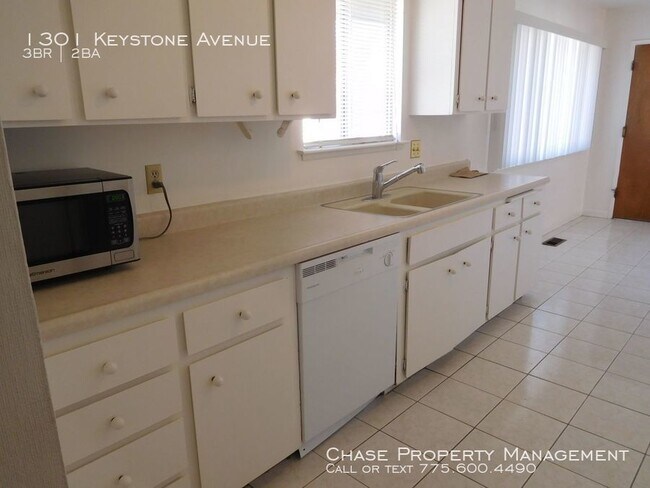 Building Photo - Single level home in Northwest Reno