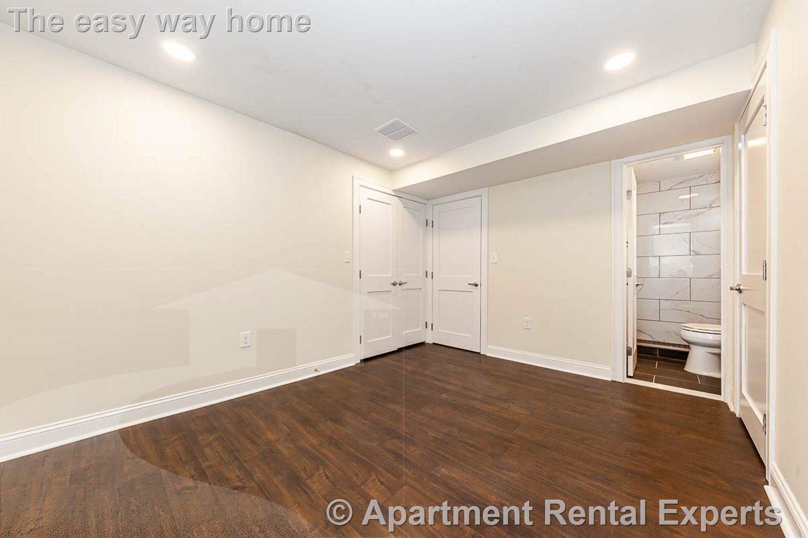 Building Photo - 28 Albion St