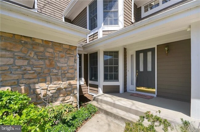 Building Photo - 22 Briarwood Ct