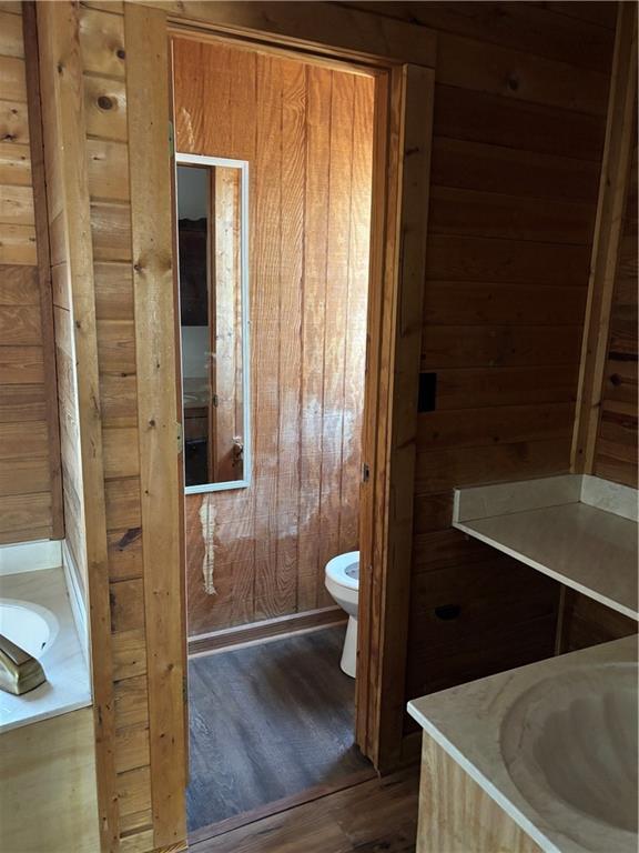 Building Photo - 568 Robinson Ridge