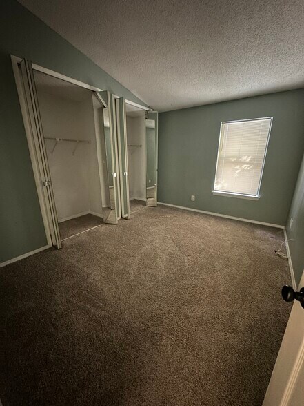 Building Photo - 2299 Scenic Hwy