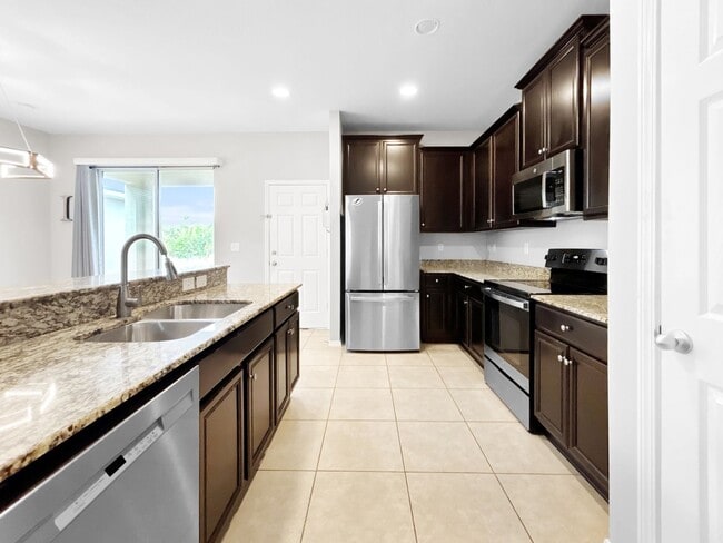 Building Photo - Updated 2-Story Home in Gated Magnolia Park Community - 3bed | 2.5bath