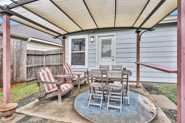 Building Photo - 3015 Beacon Grove St