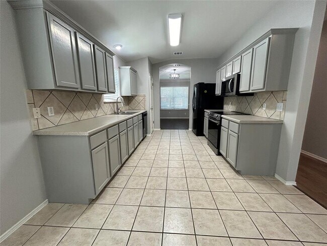 Building Photo - 207 Peaceful Haven Way