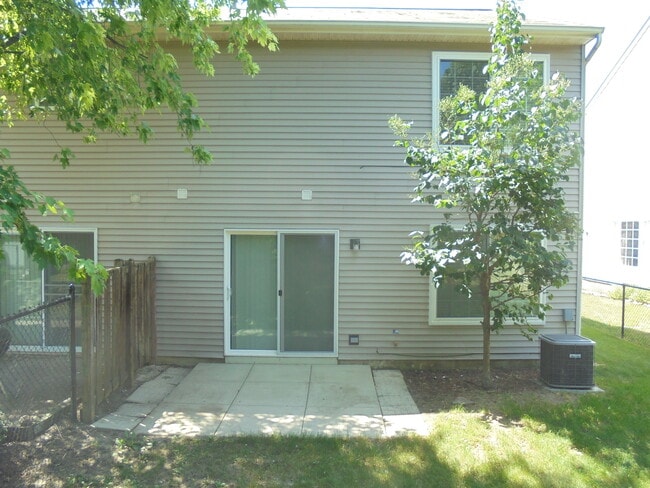 Building Photo - 3110 Ronan Dr