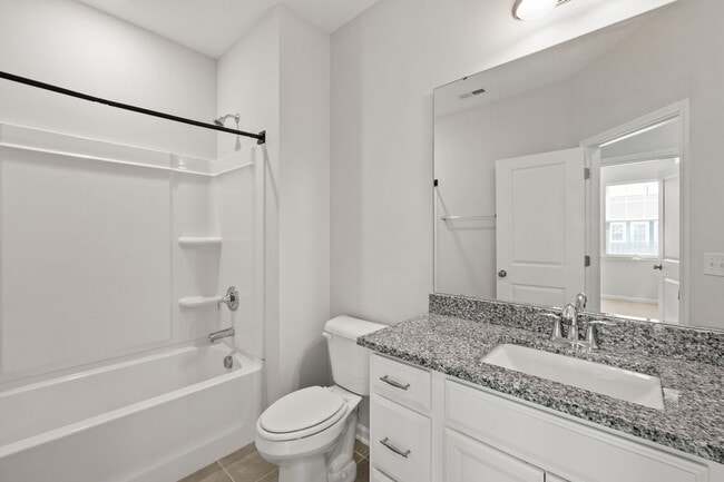 Building Photo - 1039 Commack Dr