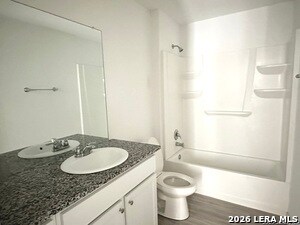 Building Photo - 2819 Gustavo Dr