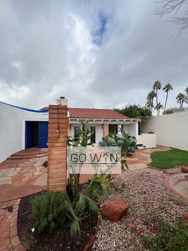 Building Photo - 4 Bed/ 2 Bath - House Tempe