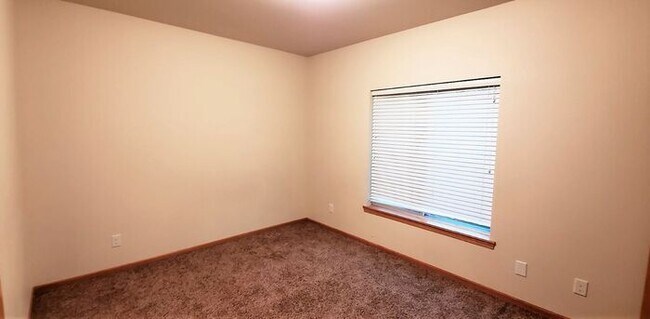 Building Photo - $1225 | 2 Bedroom, 2 Bathroom Condo | No Pets* | Available for Immediate Move In!