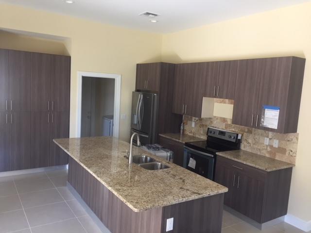 Building Photo - 4261 SW Walker St