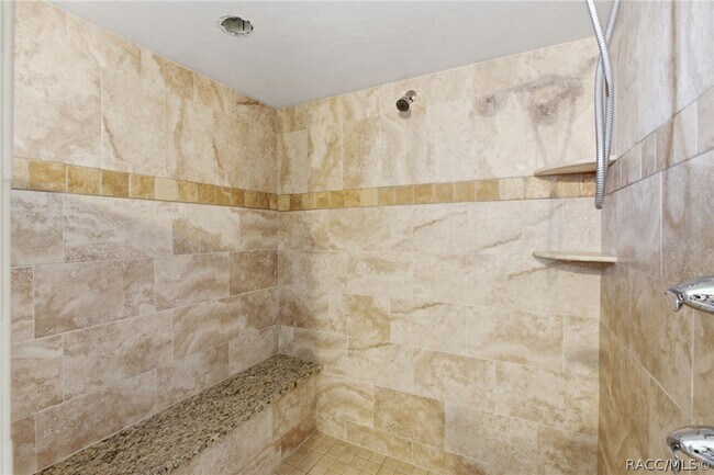 Building Photo - 3632 N Honeylocust Dr