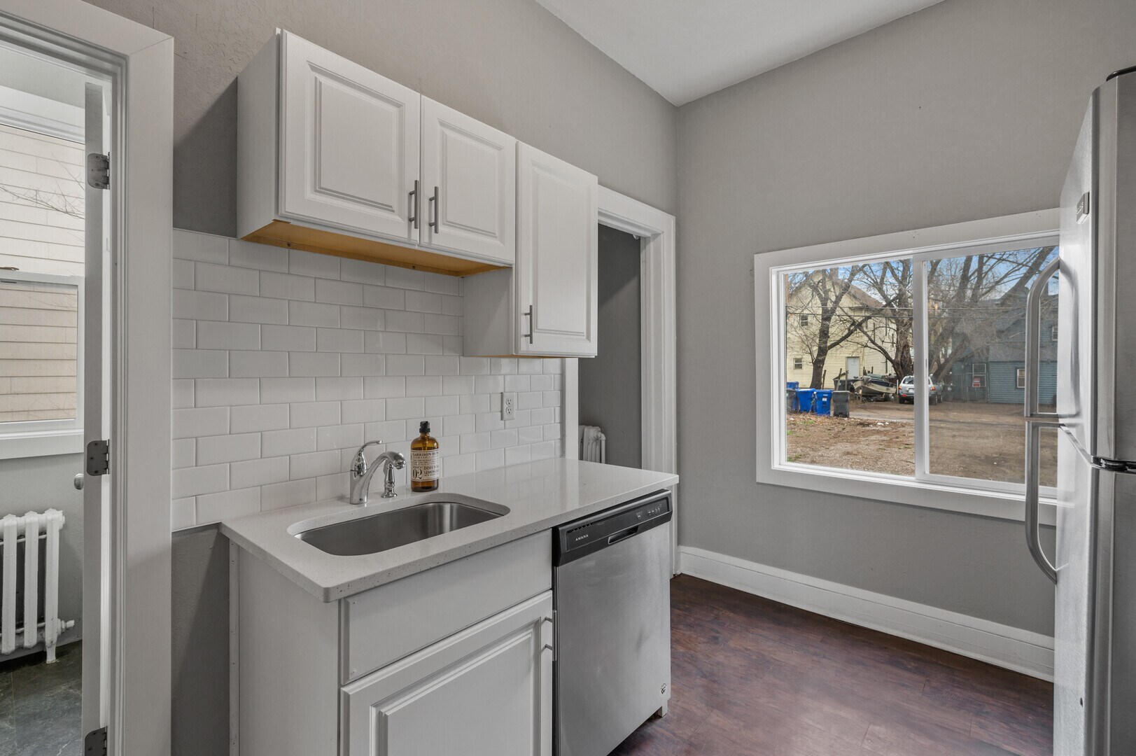 Building Photo - 422 Lafond Ave