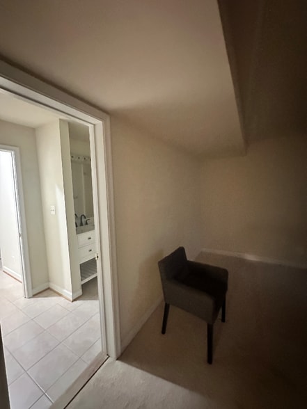 Building Photo - 2907 Dumas St