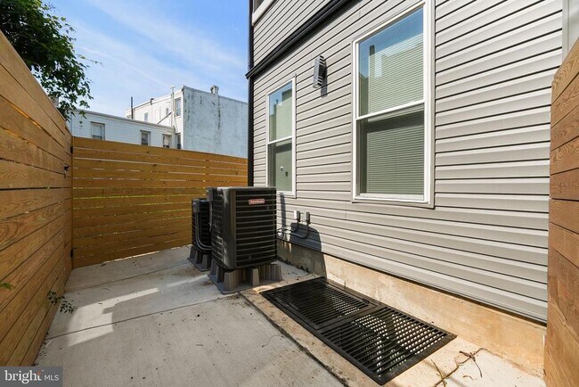Building Photo - 2325 Germantown Ave