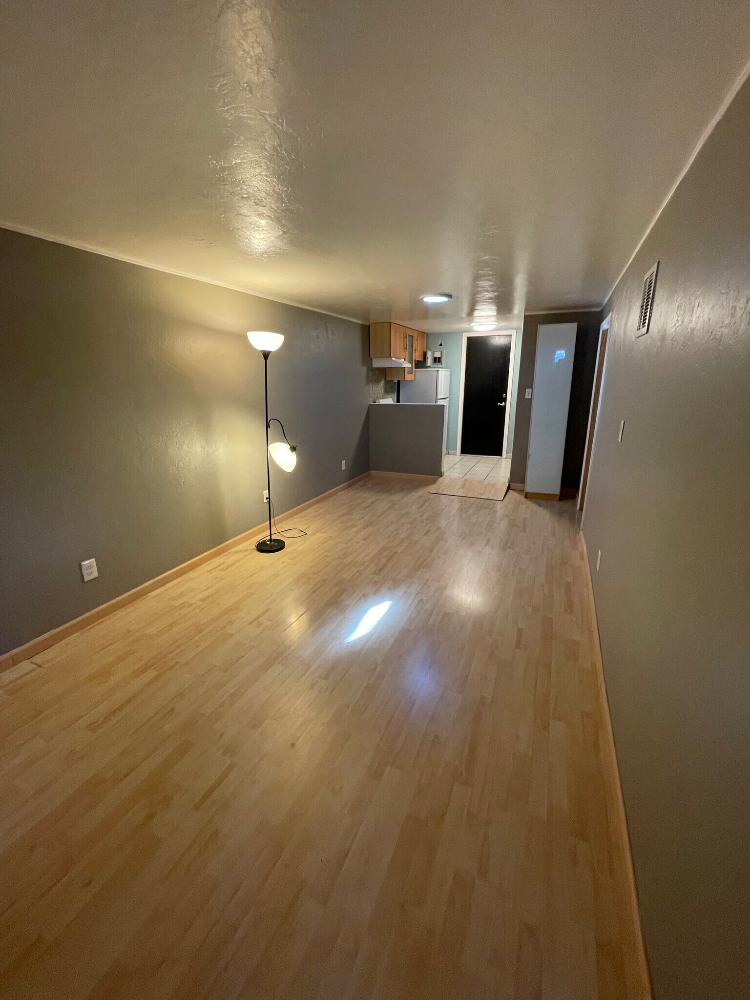 Building Photo - 313 E Calle Arizona
