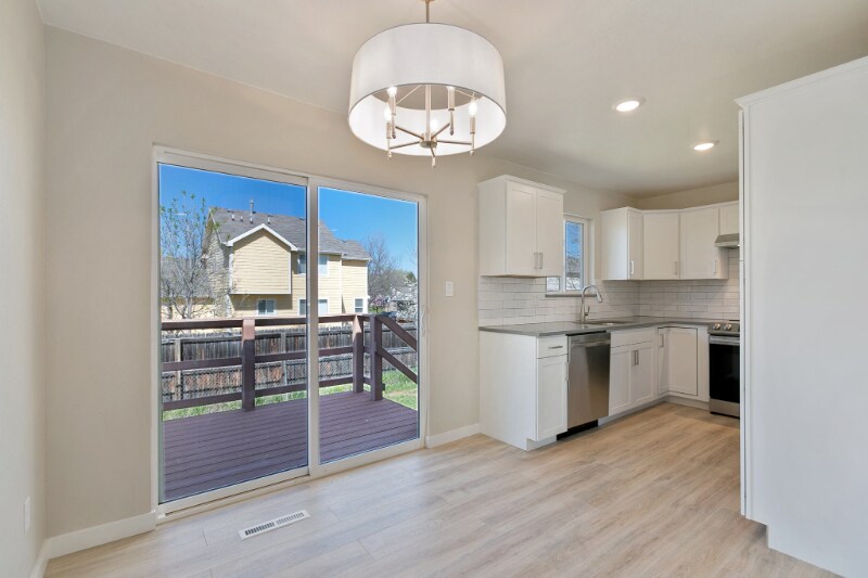 Building Photo - 1101 Timber Ln